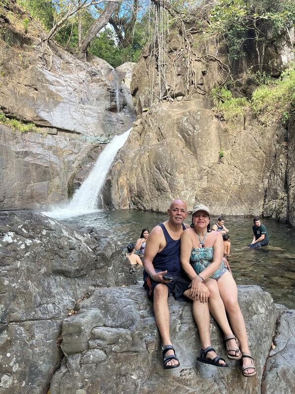 Full Day: Cascada Jawatta + Pozos Termales